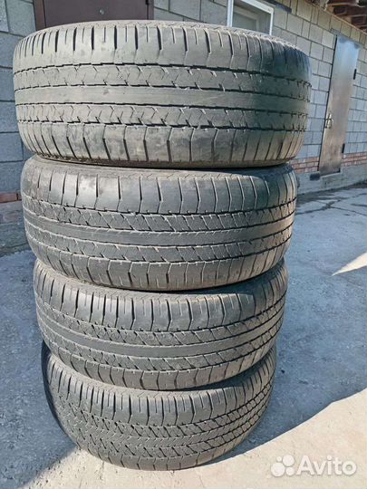 Bridgestone Dueler 684 275/50 R22