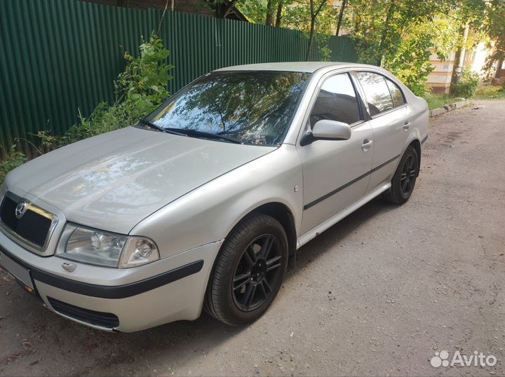 Skoda Octavia 1.8 МТ, 2001, 280 000 км