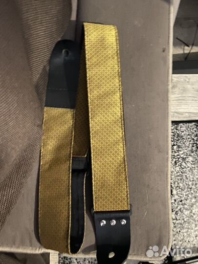 Ремешок для гитары плотный