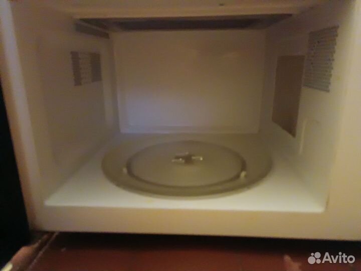 Микроволновая печь