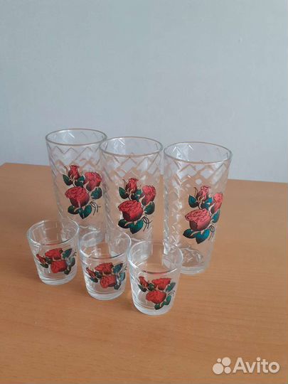 Бокалы хрустальные и рюмки 