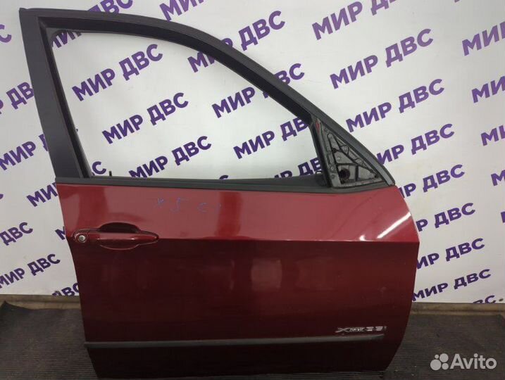 Дверь боковая передняя правая Bmw X5 E70 N55 2011