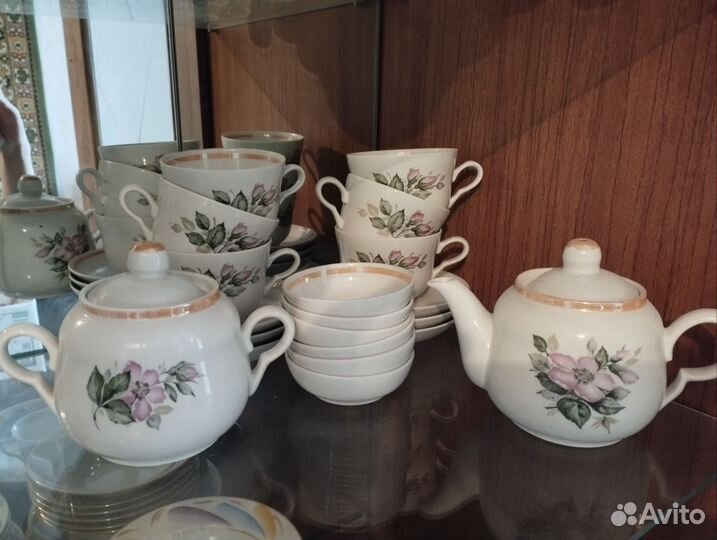 Сервиз столовый, чайный сервиз