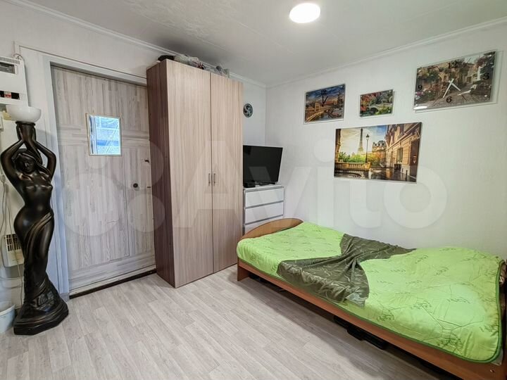 Комната 12 м² в 4-к., 1/9 эт.