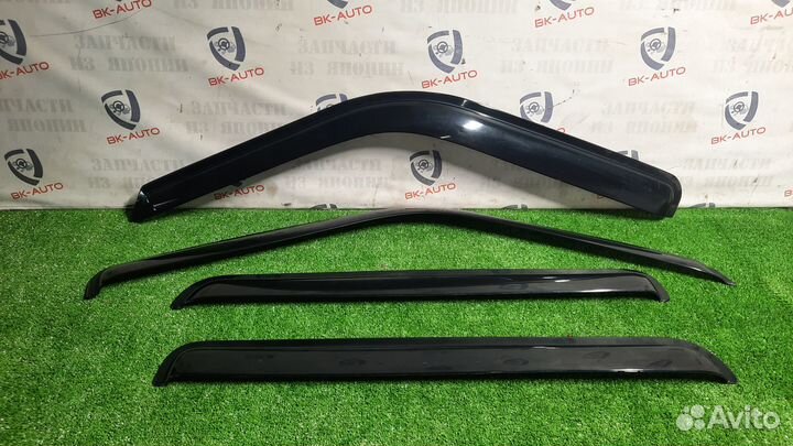 Ветровики Chevrolet Suburban GMT400