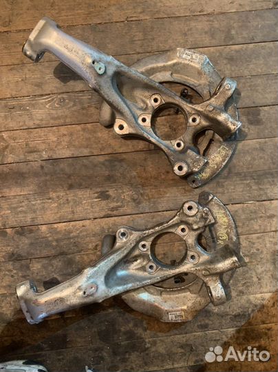 Кулак поворотный lexus ls600h япония