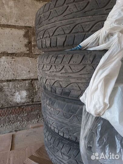 Dunlop Grandtrek AT3 235/65 R17
