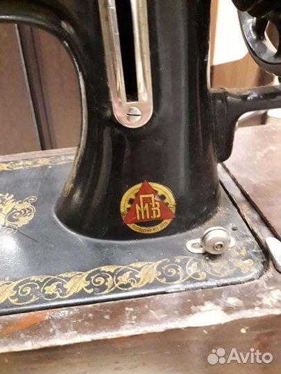 Швейная машина подольская