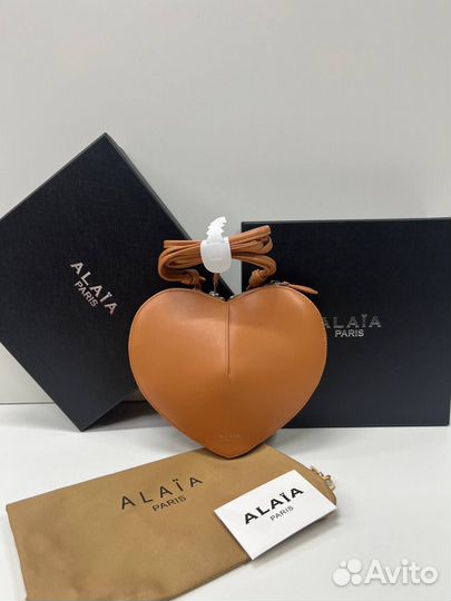 Сумка женская сердце Alaia в цвете