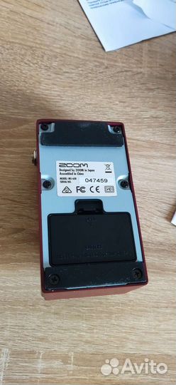 Басовый процессор Zoom MS-60B