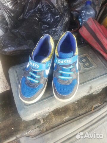 Кроссовки с колёсиками