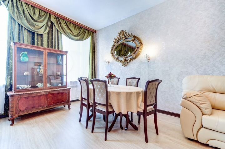 3-к. квартира, 80 м², 3/3 эт.
