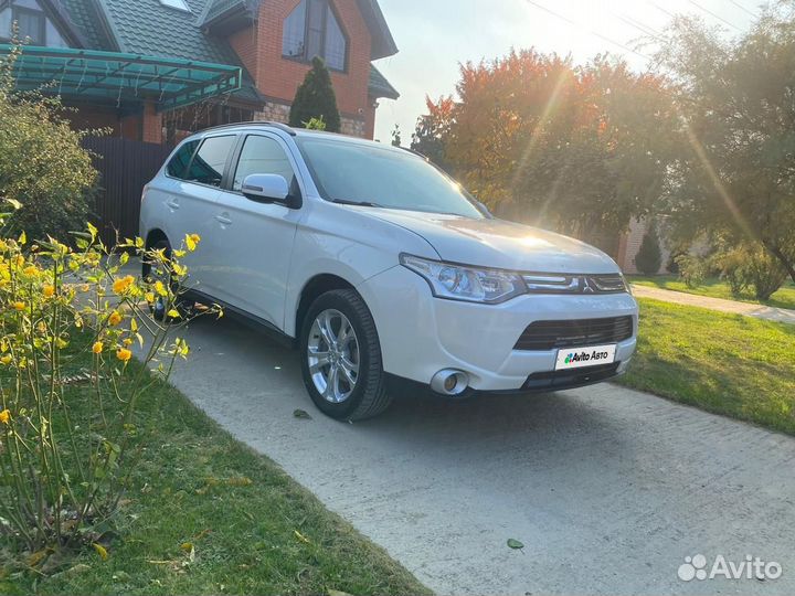 Mitsubishi Outlander 2.0 CVT, 2013, 118 300 км