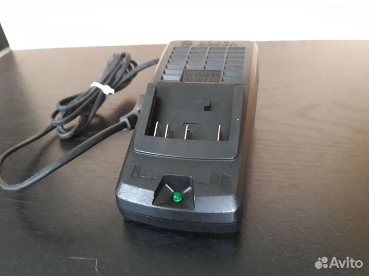 Зарядное устройство для шуруповерта bosch AL1814CV