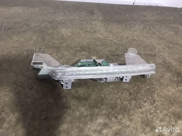 Ходовой огонь Toyota LC 200