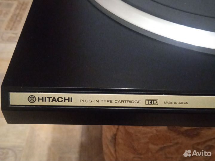 Проигрыватель винила hitachi HT-7