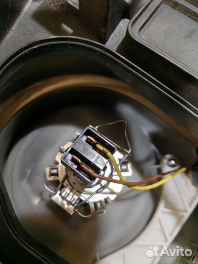 Фара Правая Передняя Мультивен Т5 7H1941016L