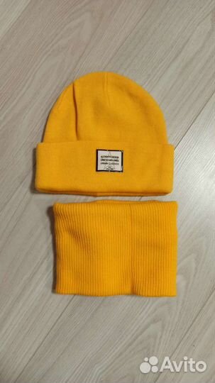 Комплект шапка и снуд