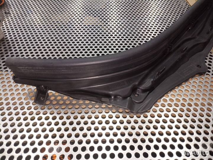 Щиток моторного отсека BMW 5 G30/G31 G30 2020