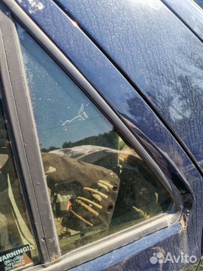 Форточка задней левой двери skoda фелиция хетчбек