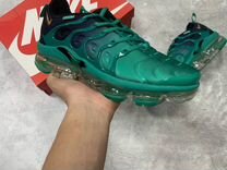 Nike VaporMax plus green зеленые