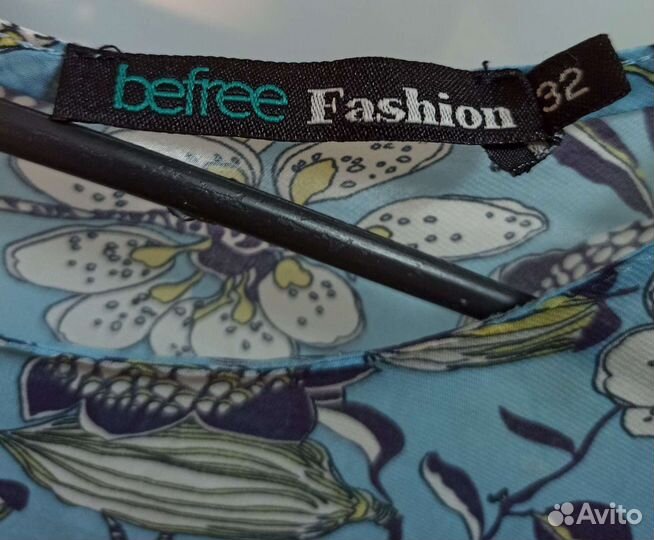 Платья праздничные, рост 152