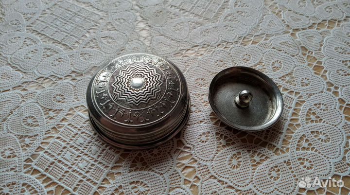 Чайница. Кобальтовое стекло