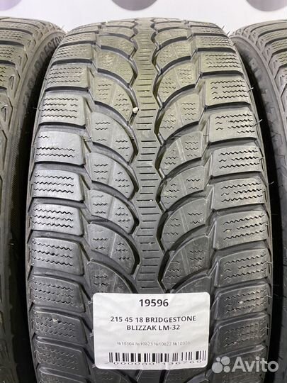 Bridgestone Blizzak LM-32 215/45 R18