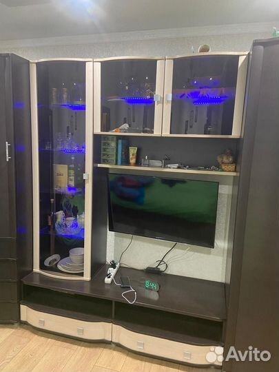 Стенка в гостинную