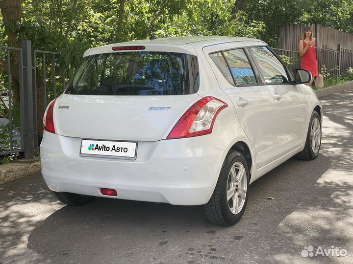 Suzuki Swift 1.2 AT, 2011, 159 260 км