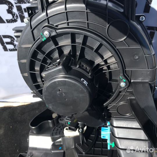 Моторчик печки Hyundai Creta GS 1.6 G4FG МКПП 2WD