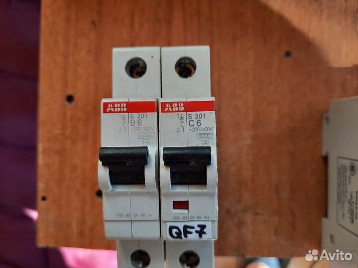 Автомат защиты ABB