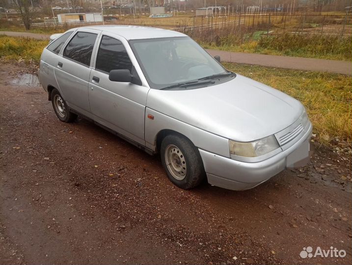 ВАЗ 2112 1.5 МТ, 2004, 270 000 км