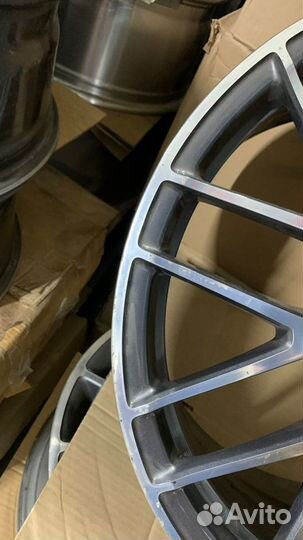 Mercedes W205 C63 AMG диск оригинал