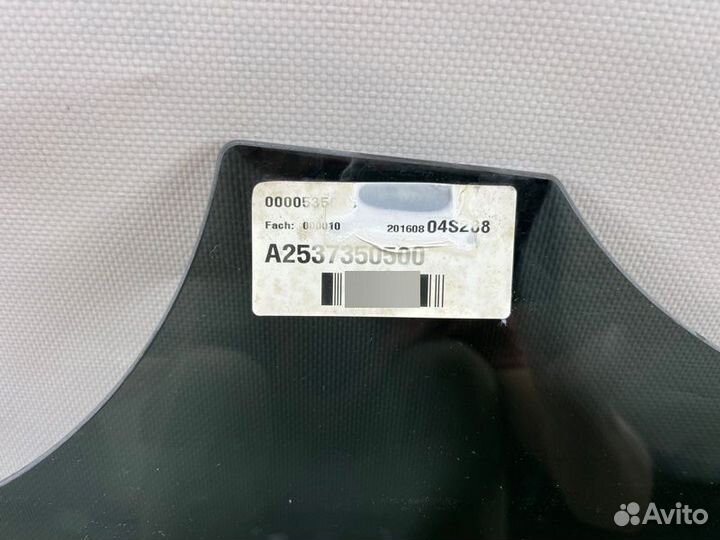 Стекло двери заднее левое Mercedes-Benz Glc W253