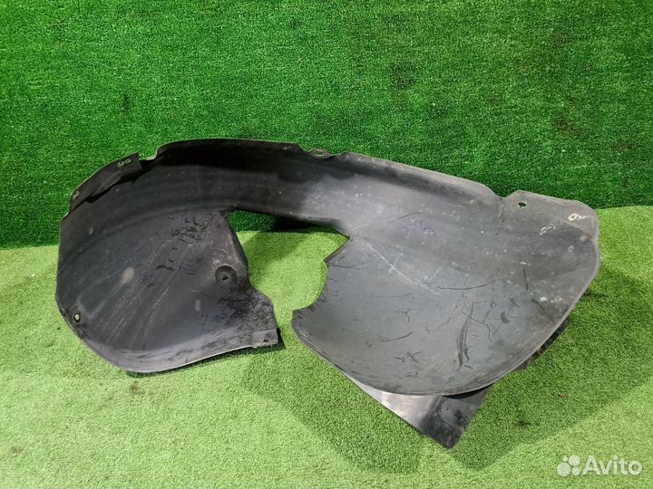 Подкрылок передний левый Volkswagen Golf 6 caxa