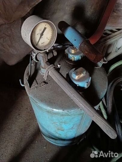 Бак для бензореза