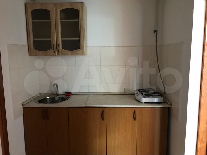 Дом 25 м² на участке 8 сот.