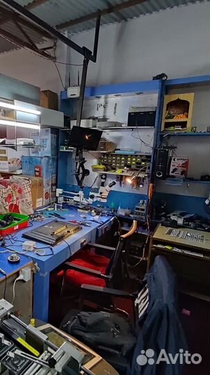 Ремонт электроники (от смартфонов до компьютеров)