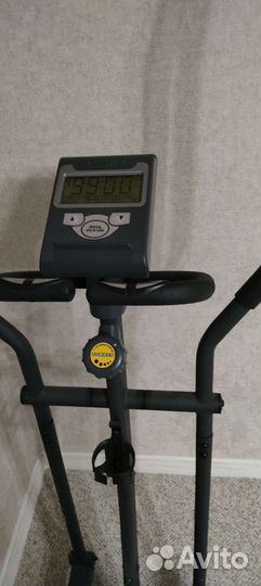 Эллиптический тренажер torneo