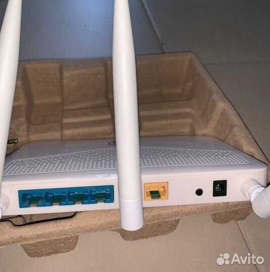 Wifi роутер (Роутер SNR-CPE-MD1.1 2.4GHz + 5GHz)