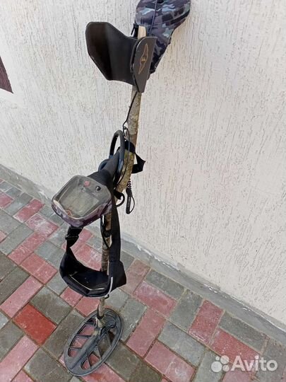 Металлоискатель Fisher f75