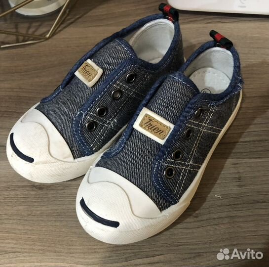 Кроссовки для мальчика 28
