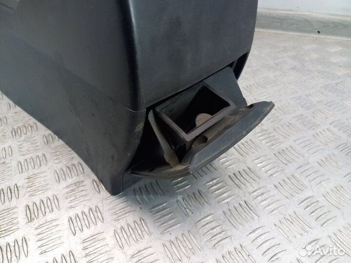 Консоль центральная (тоннель) Chery M11 A3 1.6