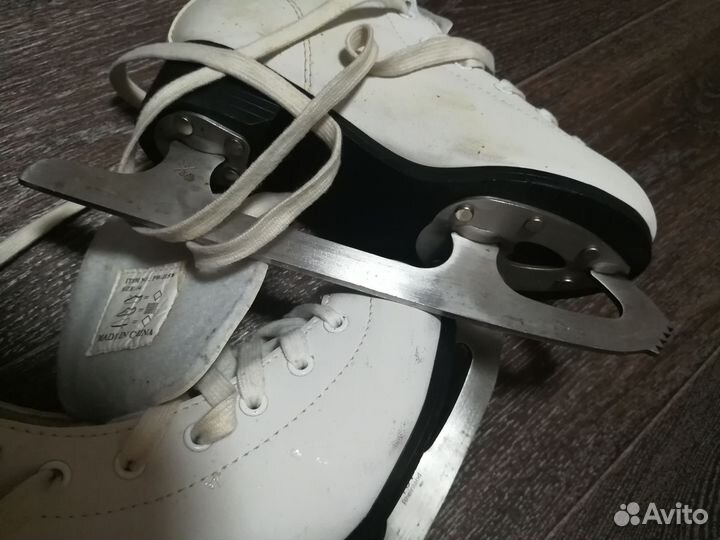 Коньки детские