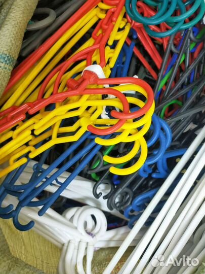 Плечики вешалки