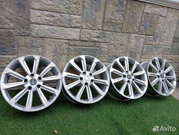 Литьё R17 5*114,3 цо 66,1