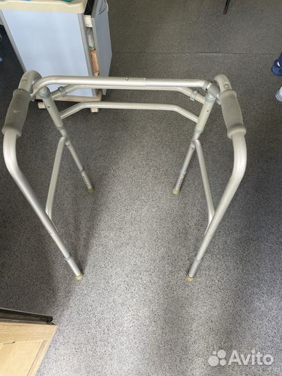 Ходунки для взрослых