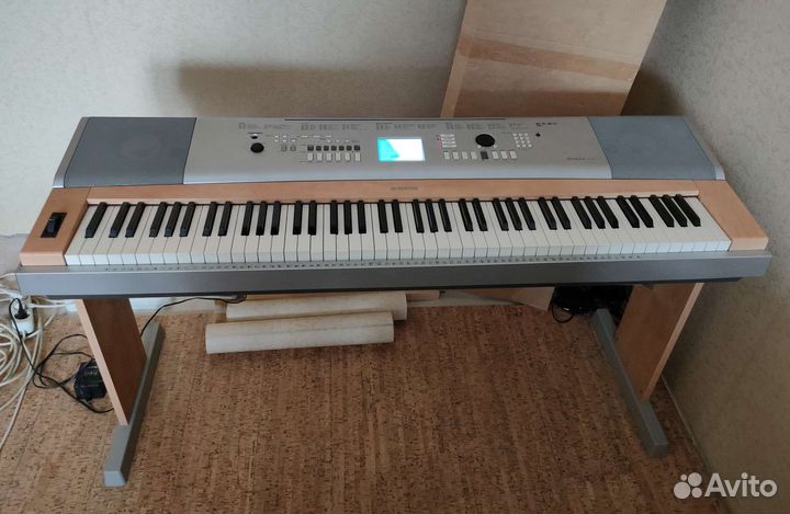 Yamaha DGX 620