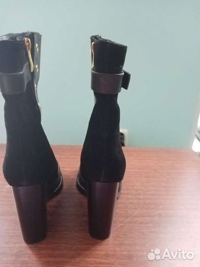 Ботинки женские 38 раз., новые замш